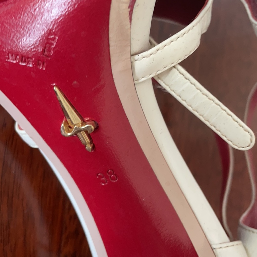 Cesare Paciotti White Heels - Picture 5 of 5